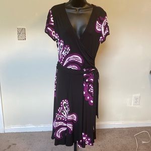 PRE-OWNED WOMEN’S DONNA MORGAN DRESS